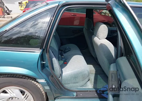 1994 Pontiac Grand Prix Se from USA, damaged, VIN 1G2WJ52M9RF282321